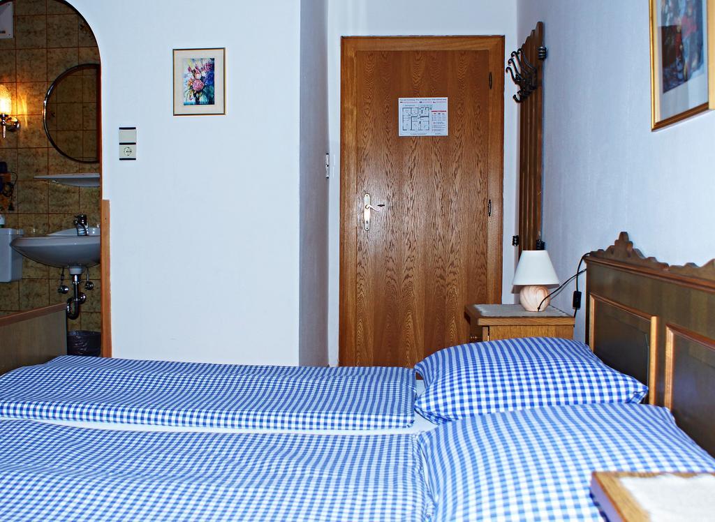 Pension Alpentraum Zell am See Habitación foto